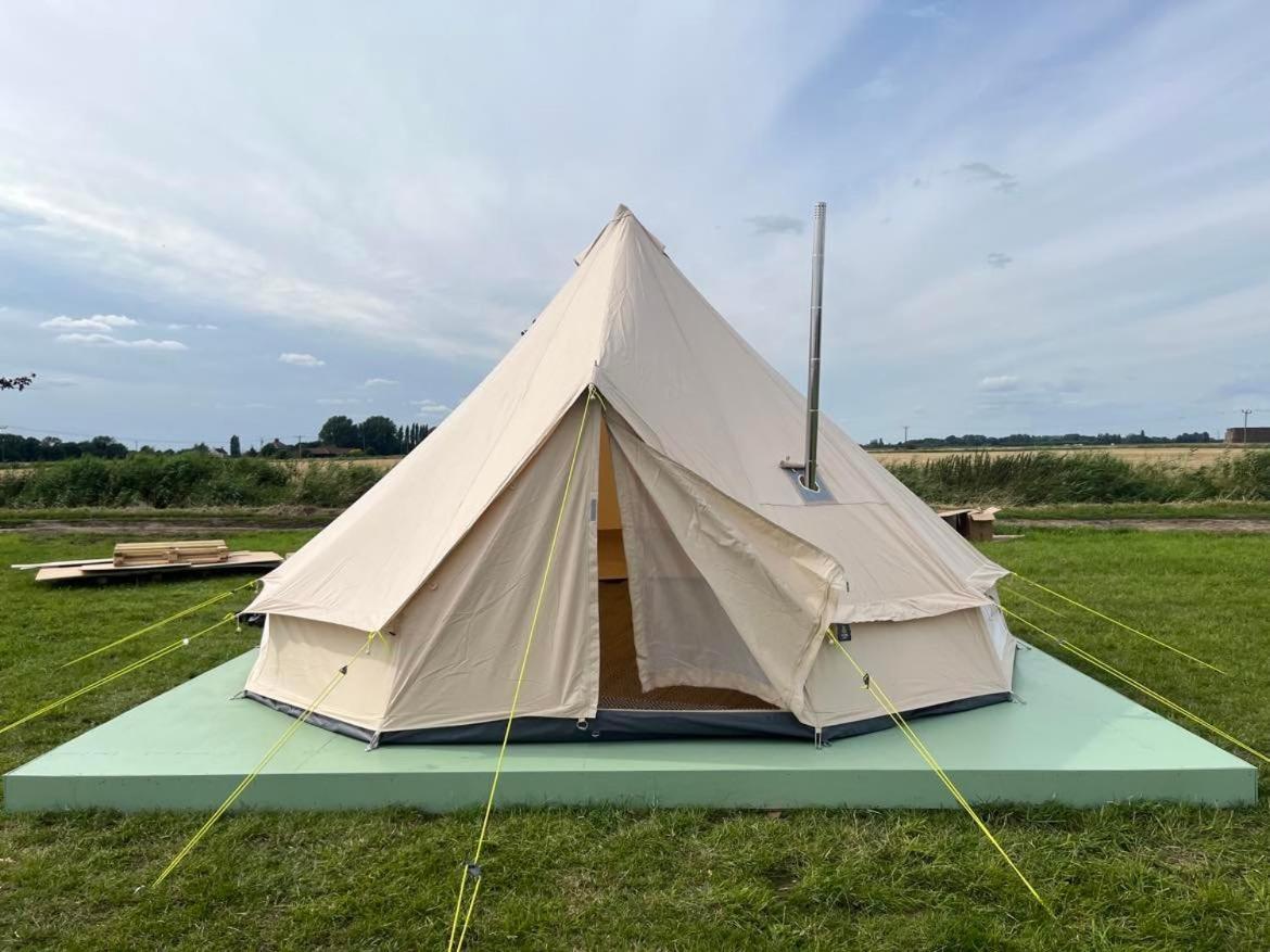 Boyce Fen Farm Retreat Glamping & Fishery Villa Wisbech Exterior photo