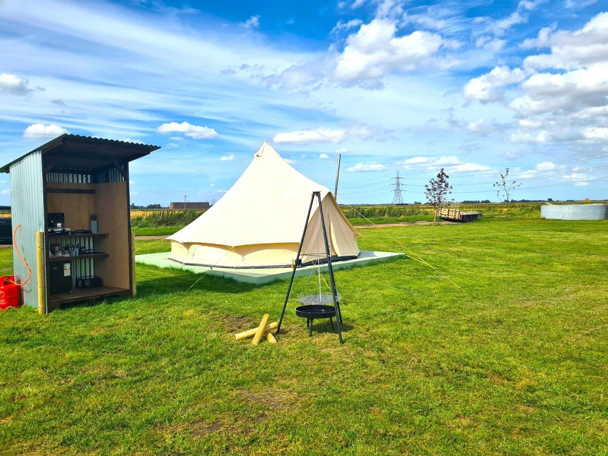 Boyce Fen Farm Retreat Glamping & Fishery Villa Wisbech Exterior photo